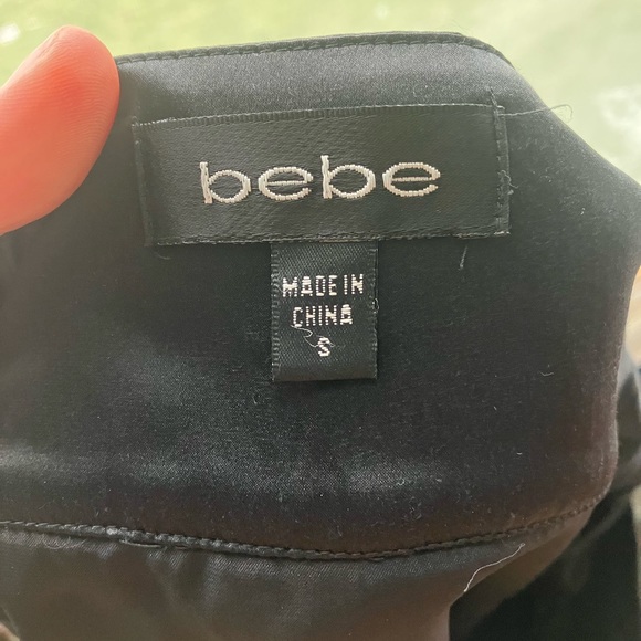 BEBE 100% Silk Fringe Ruffle Black Mini Skirt Size Small Zip Up Flowy VTG Y2K - Picture 7 of 7